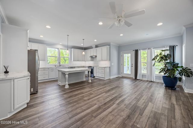 164 Bay View Drive, Chocowinity, NC 27817