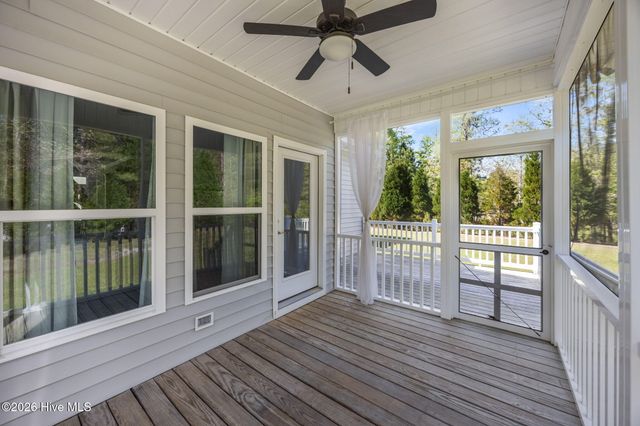 164 Bay View Drive, Chocowinity, NC 27817