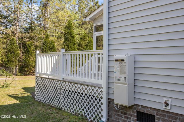 164 Bay View Drive, Chocowinity, NC 27817