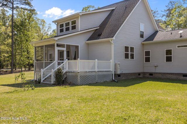 164 Bay View Drive, Chocowinity, NC 27817