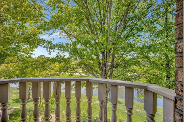 3170 Lakepointe Court, Cincinnati, OH 45248