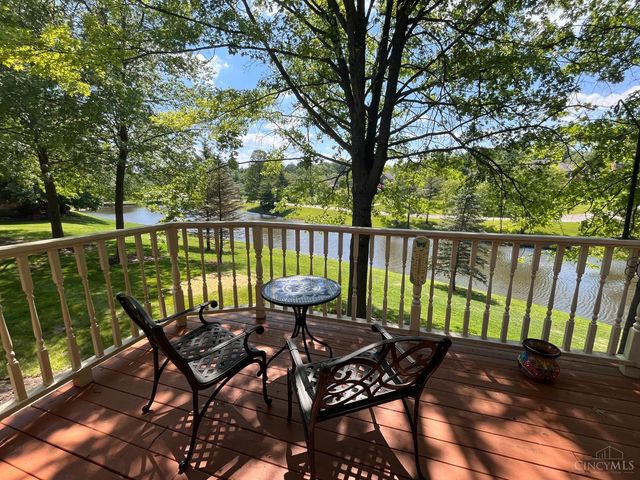 3170 Lakepointe Court, Cincinnati, OH 45248