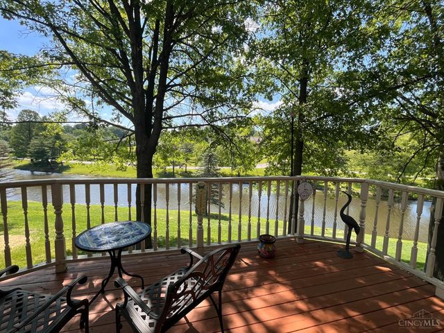 3170 Lakepointe Court, Cincinnati, OH 45248