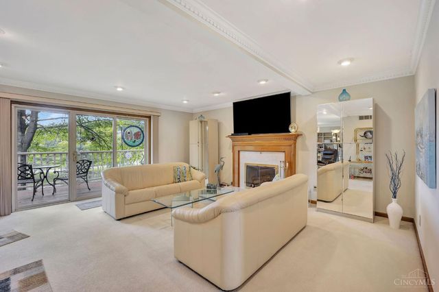 3170 Lakepointe Court, Cincinnati, OH 45248