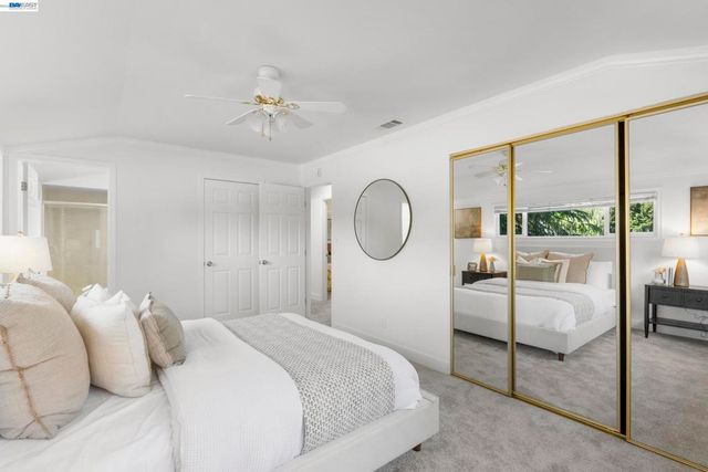 5556 Paseo Navarro, Pleasanton, CA 94566