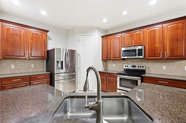 109 ELISSAR DRIVE, Debary, FL 32713