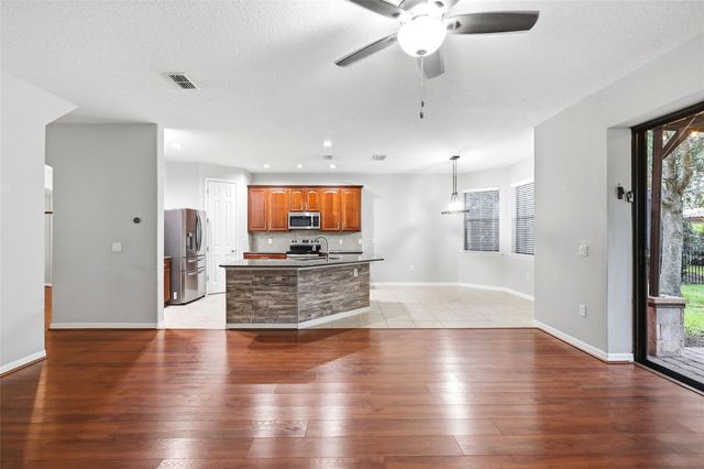 109 ELISSAR DRIVE, Debary, FL 32713