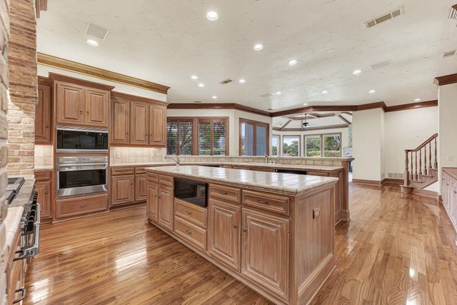 1608 CLIFFVIEW Drive, Plano, TX 75093