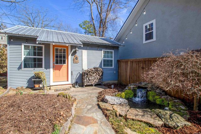 205 Crystal Ct, Little Rock, AR 72205