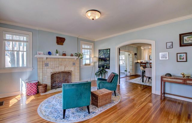 205 Crystal Ct, Little Rock, AR 72205