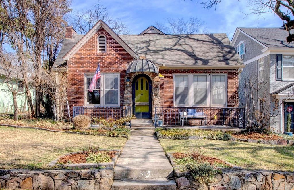 205 Crystal Ct, Little Rock, AR 72205