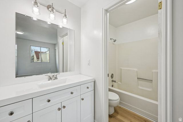 4133 S EASTERN PARK LN, West Valley City, UT 84119