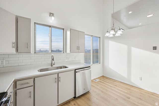 4133 S EASTERN PARK LN, West Valley City, UT 84119