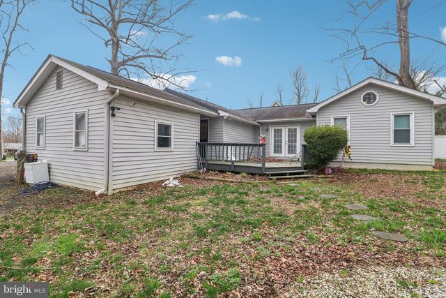 1605 AIRPORT LN, Accokeek, MD 20607