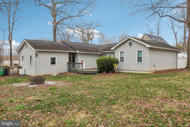 1605 AIRPORT LN, Accokeek, MD 20607