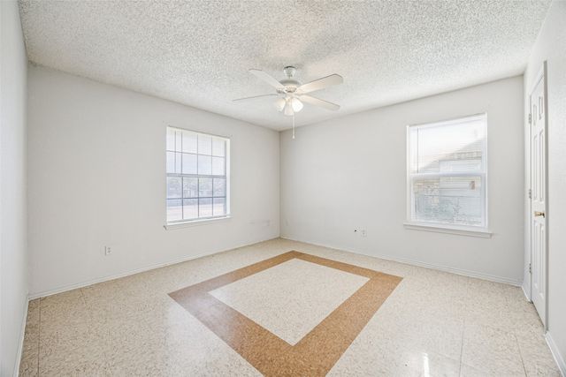 2718 Sherry Street, Arlington, TX 76014