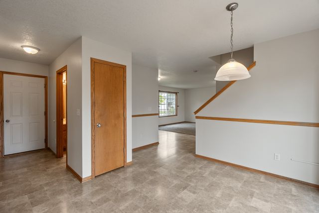 1629 NW College Avenue, Ankeny, IA 50023
