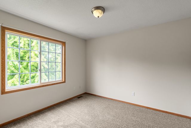 1629 NW College Avenue, Ankeny, IA 50023