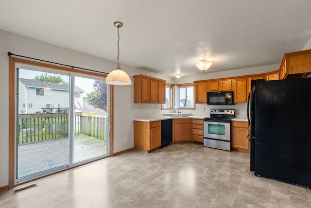 1629 NW College Avenue, Ankeny, IA 50023