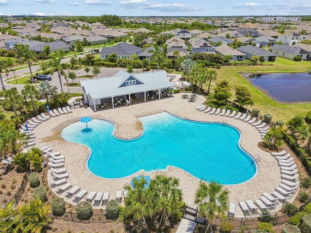 5722 SILVER SUN DR, Apollo Beach, FL 33572