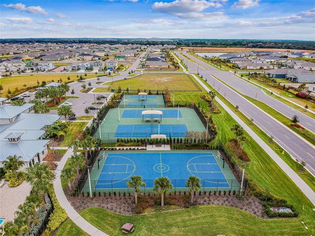 5722 SILVER SUN DR, Apollo Beach, FL 33572