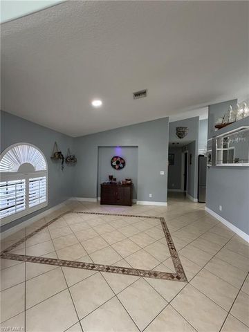 1016 Cleveland AVE, Lehigh Acres, FL 33972