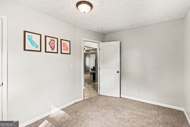 237 Palmetto Road, Tyrone, GA 30290
