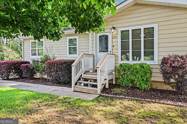 237 Palmetto Road, Tyrone, GA 30290