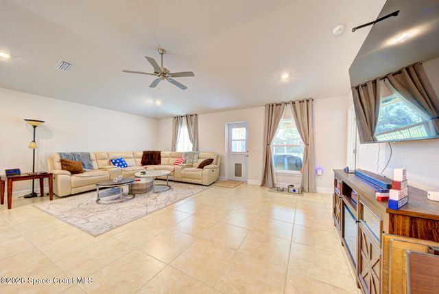 1145 Kylar Drive NW, Palm Bay, FL 32907