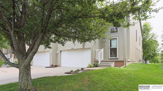 18921 K Street, Omaha, NE 68135