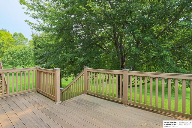 18921 K Street, Omaha, NE 68135
