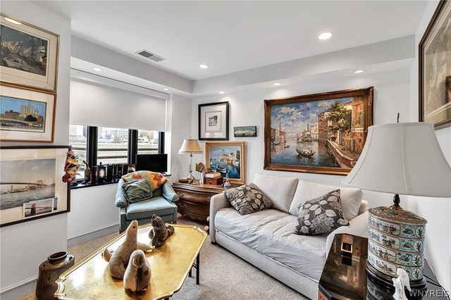 40 Waterfront Circle 401, Buffalo, NY 14202