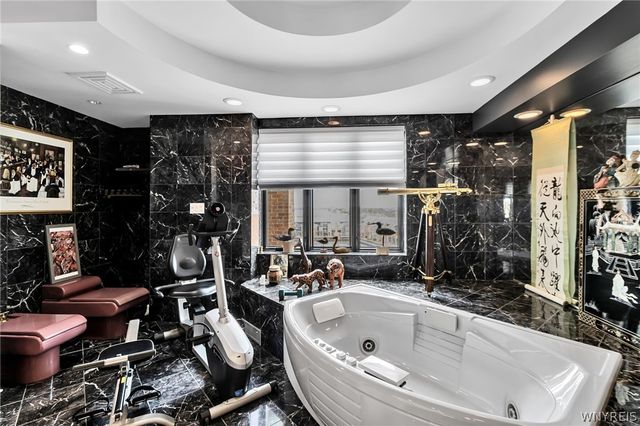 40 Waterfront Circle 401, Buffalo, NY 14202