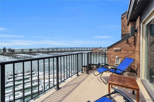 40 Waterfront Circle 401, Buffalo, NY 14202