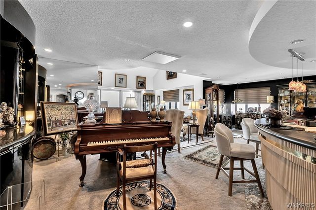 40 Waterfront Circle 401, Buffalo, NY 14202