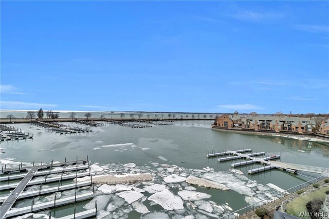 40 Waterfront Circle 401, Buffalo, NY 14202