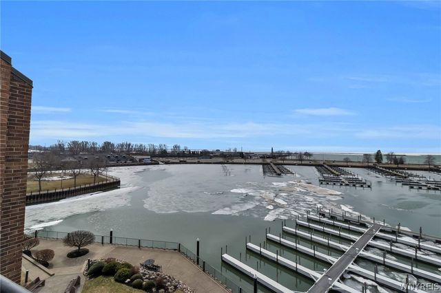 40 Waterfront Circle 401, Buffalo, NY 14202