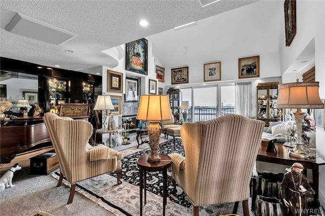 40 Waterfront Circle 401, Buffalo, NY 14202