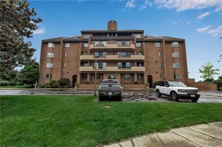 40 Waterfront Circle 401, Buffalo, NY 14202