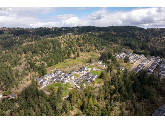 12162 Nw STEWARTRIDGE Ln, Portland, OR 97229
