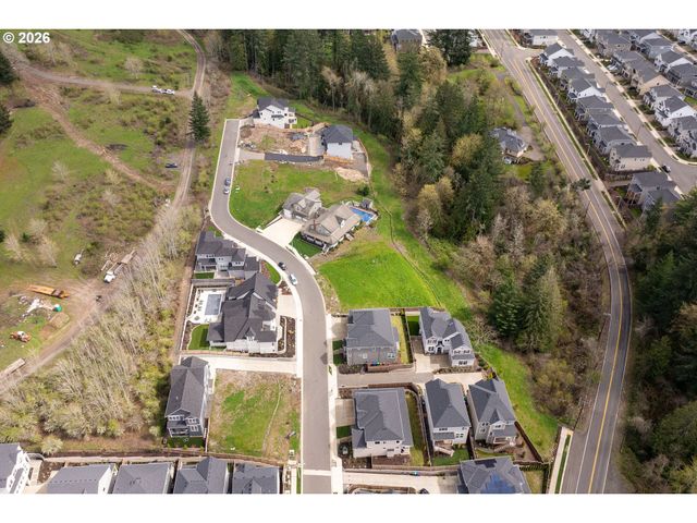 12162 Nw STEWARTRIDGE Ln, Portland, OR 97229