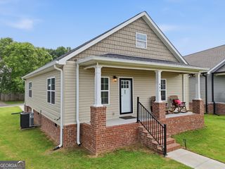 405 Coahulla Creek Drive, Dalton, GA 30721