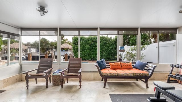 1700 SW 5th Ct, Fort Lauderdale, FL 33312