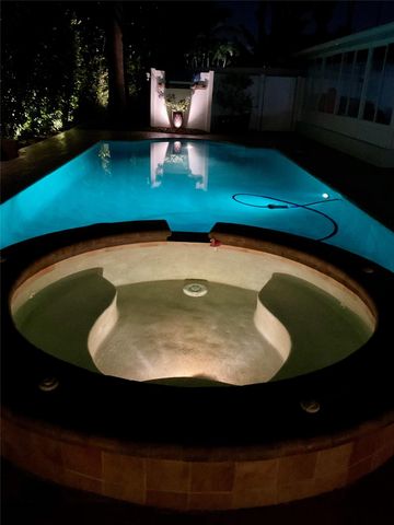 1700 SW 5th Ct, Fort Lauderdale, FL 33312