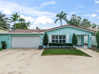 1700 SW 5th Ct, Fort Lauderdale, FL 33312