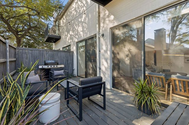 5990 Lindenshire Lane 121, Dallas, TX 75230