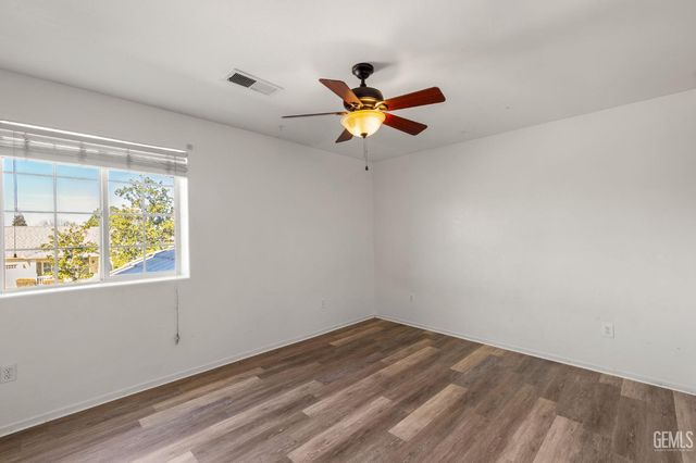 11515 Presidential Road, Bakersfield, CA 93312
