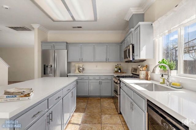 11515 Presidential Road, Bakersfield, CA 93312