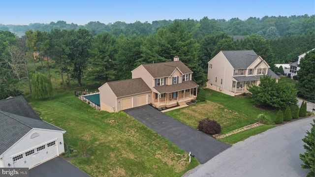 419 LINKS VIEW DR, Hagerstown, MD 21740