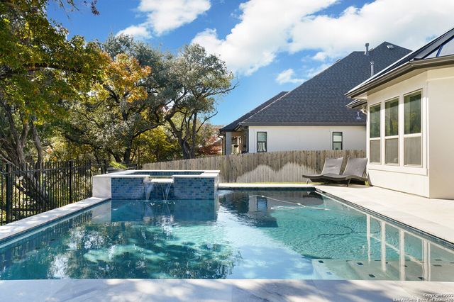 17618 HILLSEDGE, San Antonio, TX 78257